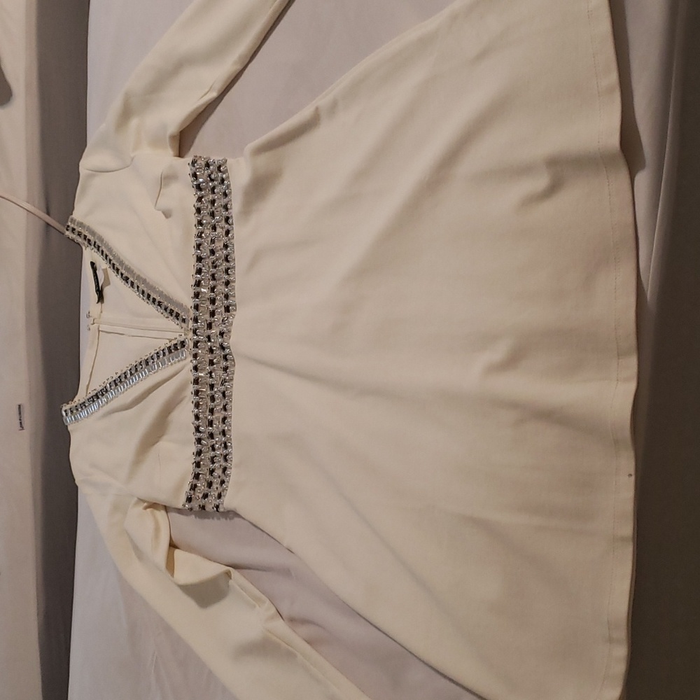 White dress from VENUS Size 6